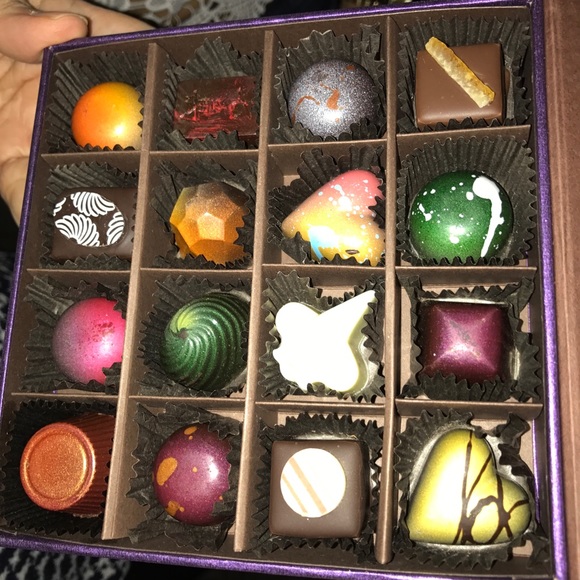 Meet your Posher, Kathy - Picture 1 of 1